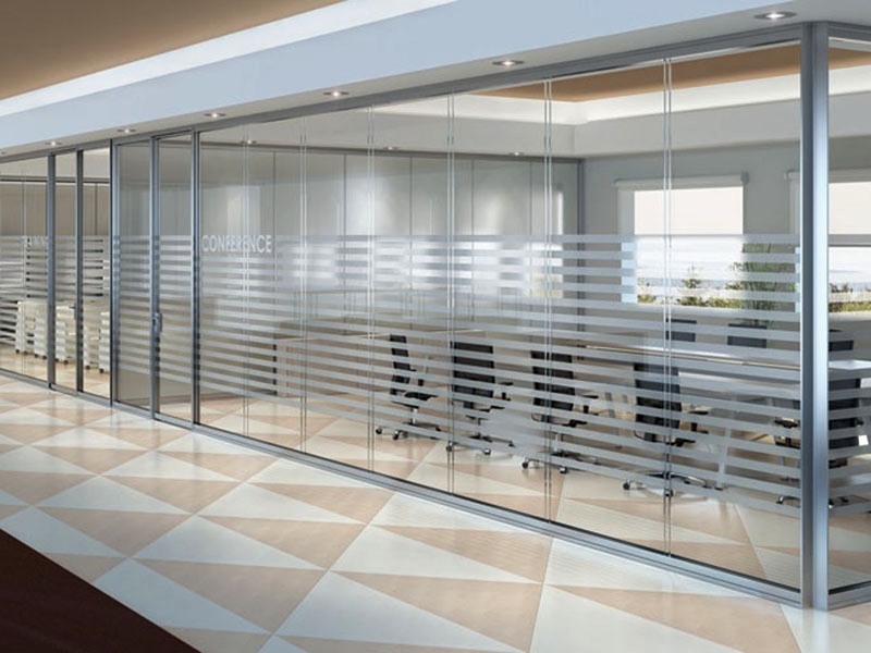 Single Glass Partition Vogline